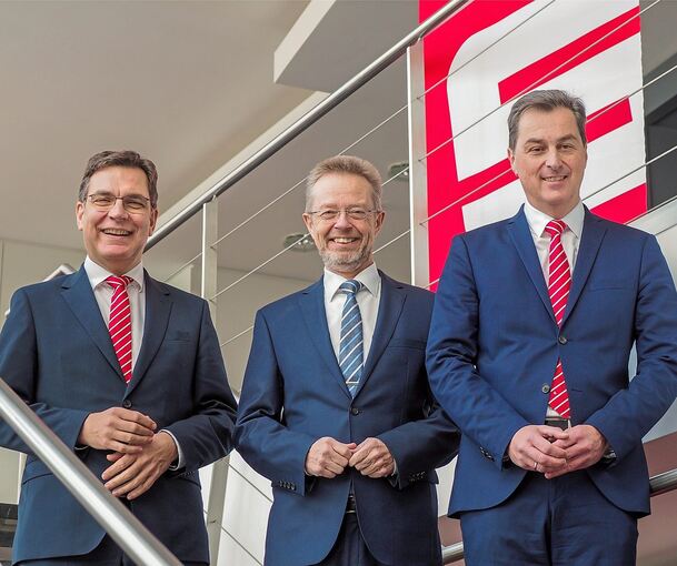 Sichtlich zufrieden mit dem vergangenen Jahr: Die Vorstände der Kreissparkasse Ludwigsburg Thomas Raab (l.), Heinz-Werner Schulte (M.) und Thomas Geiger. Foto: Holm Wolschendorf