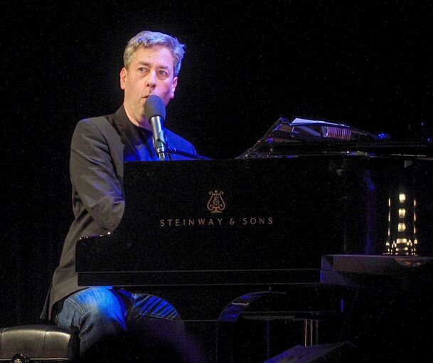 Genussreiches Lachen in vier Gängen