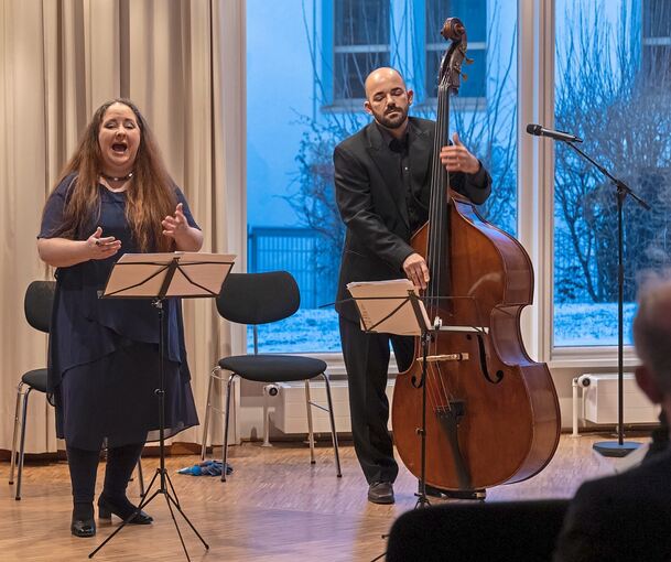 Gelungener Auftakt: Anne Czichowsky und Axel Kühn. Foto: Andreas Essig
