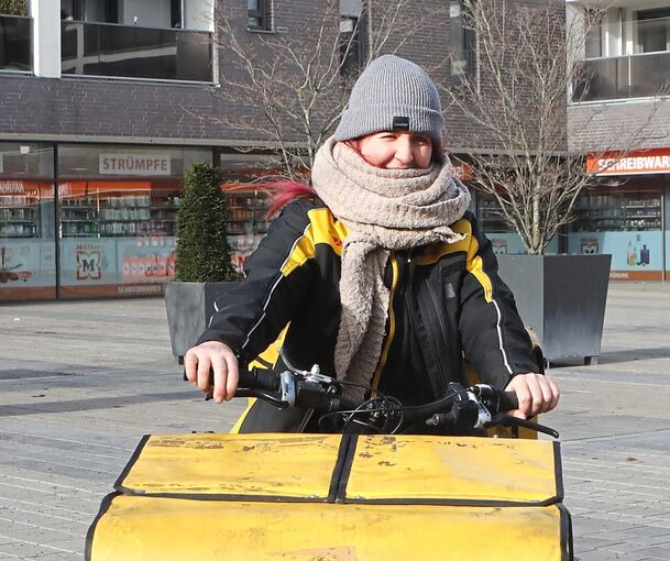 Sie hat ihren Job bei fast jedem Wetter gerne: Jennifer Bening.Foto: Ramona Theiss