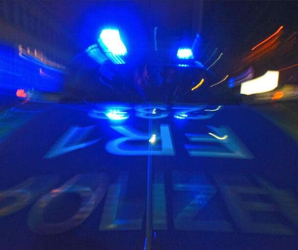 Die Polizei sucht Zeugen, die etwas zu den Farbschmierereien im Sachsenheimer Bahnhof sagen können. Foto: Patrick Seeger/dpa