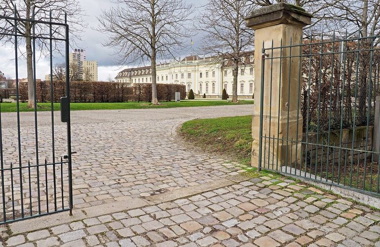 Hereinspaziert: Das Blühende Barock hat die Stelle der Geschäftsführung ausgeschrieben. Ende Oktober ist Bewerbungsschluss.