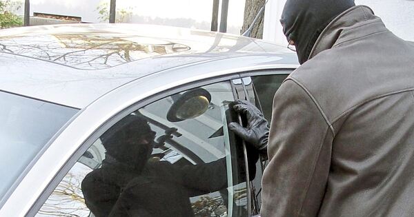 Unknown persons break into vehicles in Ludwigsburg and Möglingen