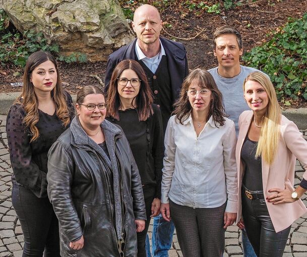 Kämpft gegen illegale Online-Glücksspielanbieter: Das Team der Ludwigsburger Kanzlei HFS Rechtsanwälte mit Chargeback24-Gründer Florian Friederich (hinten rechts).