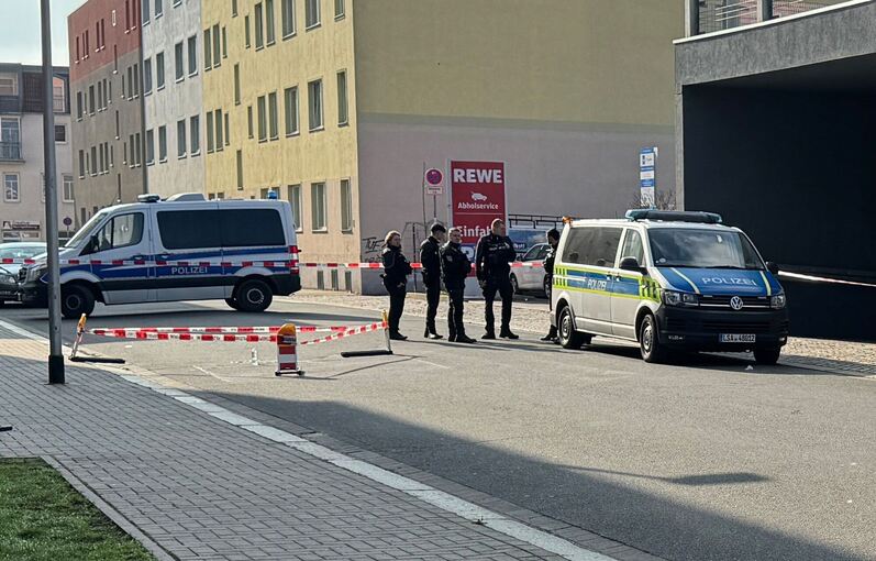 Zwei Menschen tödlich verletzt