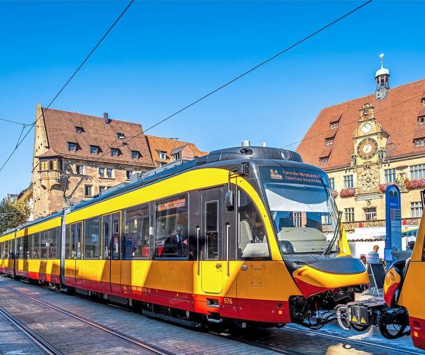 Die Bahn aus dem Bottwartal kann an das bestehende Heilbronner Stadtbahnnetz angeschlossen werden. Foto: Sina Ettmer/stock.adobe.com