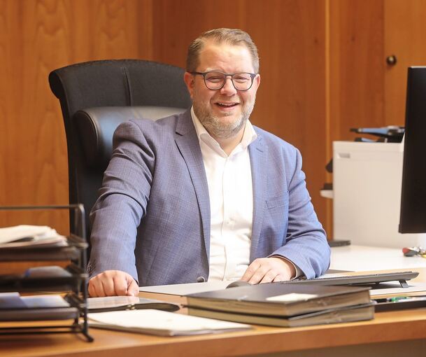 OB Nico Lauxmann lädt zum „Stadtdialog“. Kornwestheim möchte ins Gespräch kommen mit der Wirtschaft, mit den Einwohnern, mit den Schülern.