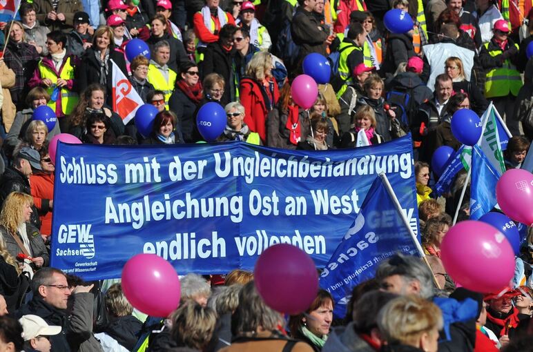Protest gegen Lohnunterschied