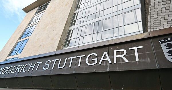 Das Landgericht Stuttgart hat die beiden Männer zu Freiheitsstrafen verurteilt.