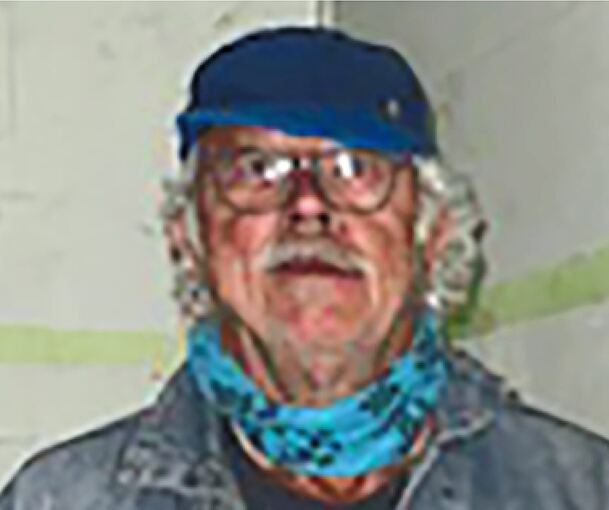 Der Remsecker Musiker und Vorsitzende von „Kultur im Bunker“ Klaus-Peter Graßnick.