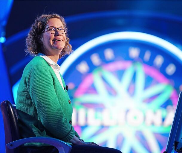 Die sympathische Ludwigsburgerin Anja Frohmüller sitzt in der RTL-Kultshow „Wer wird Millionär?“.