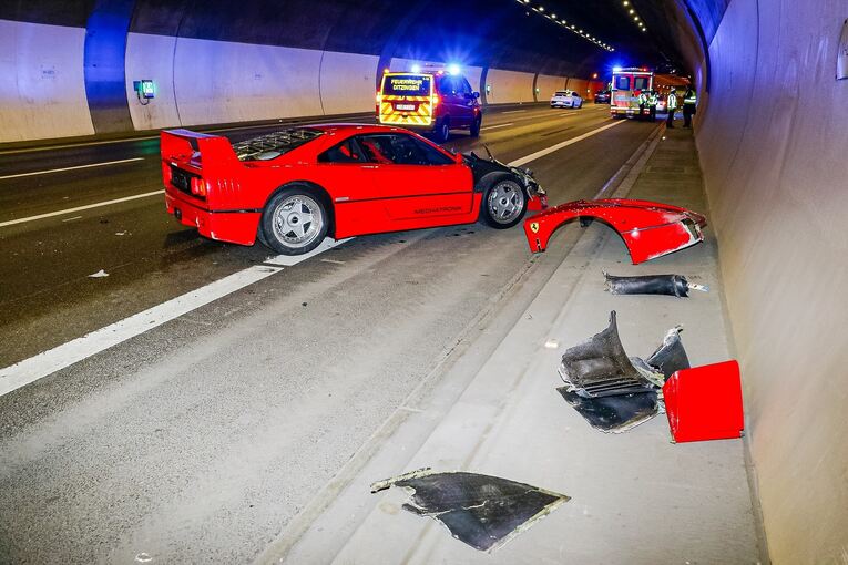 Der F40 kann bis zu 300 Stundenkilometer fahren.