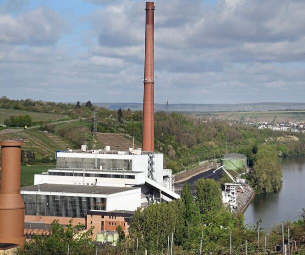 Auf ihrem Kraftwerksgelände in Walheim will die EnBW eine Klärschlammverwertungsanlage bauen.