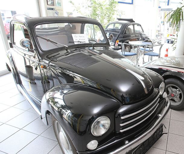 Dieser Fiat Topolino hat seine Erstzulassung aus dem Jahr 1952.