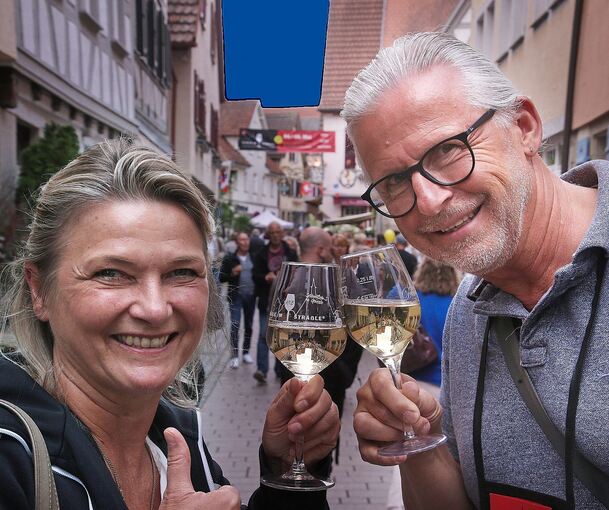 Die Besucher sind sich einig: Bei „Gläsle im Sträßle“ gibt es ein vielfältiges Angebot im schönen Ambiente der Altstadt.