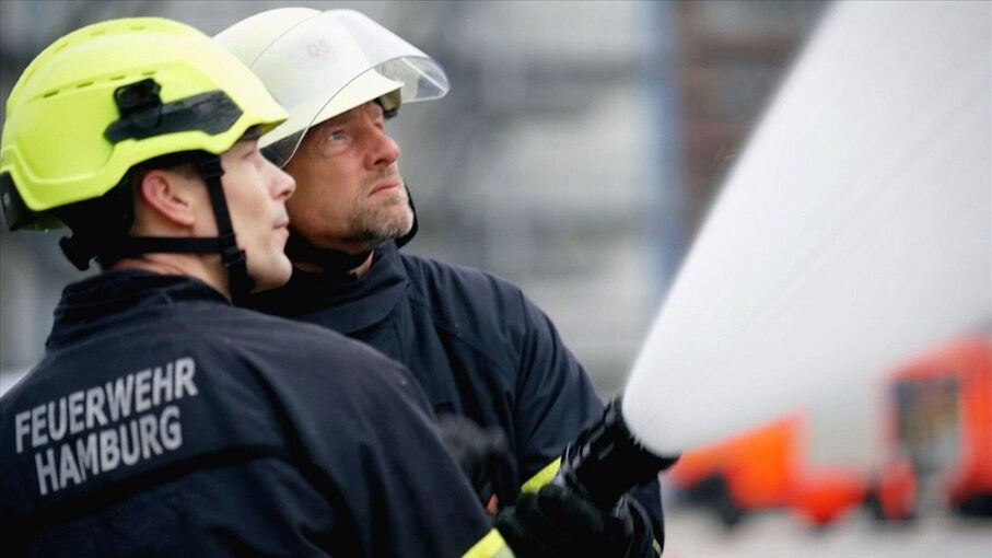 «Einsatz für Henning Baum: 112 Inside Feuerwehr