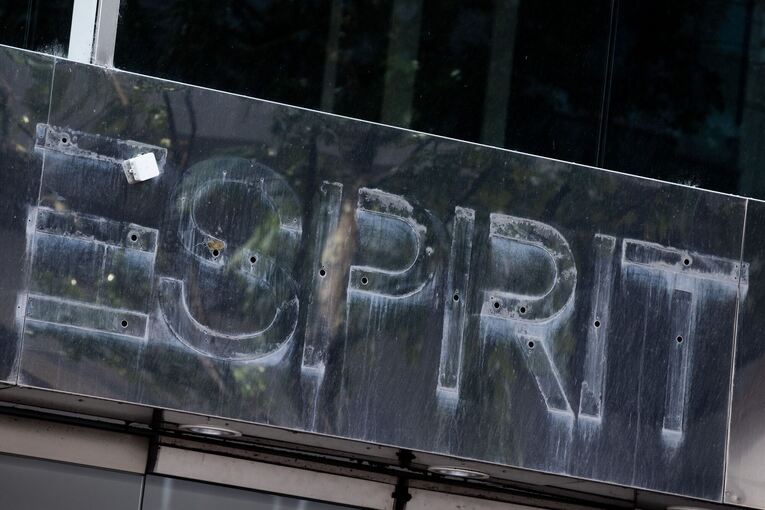 Esprit Esprit