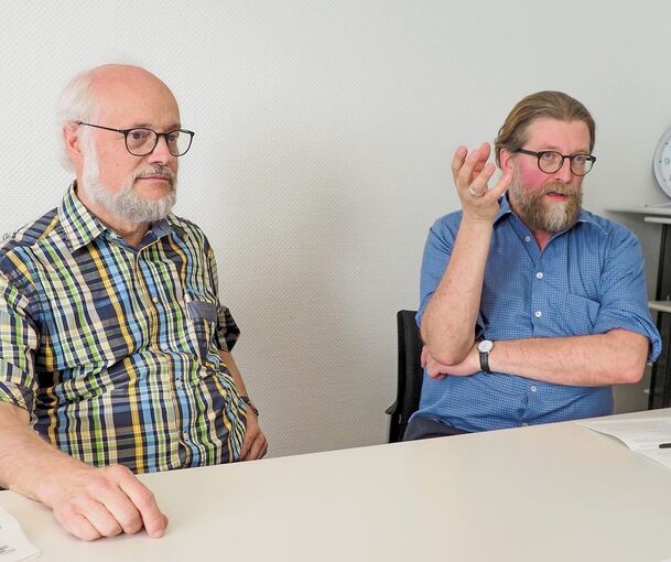 Jürgen Müller (links) und Hagen Klee im Gespräch mit der LKZ.