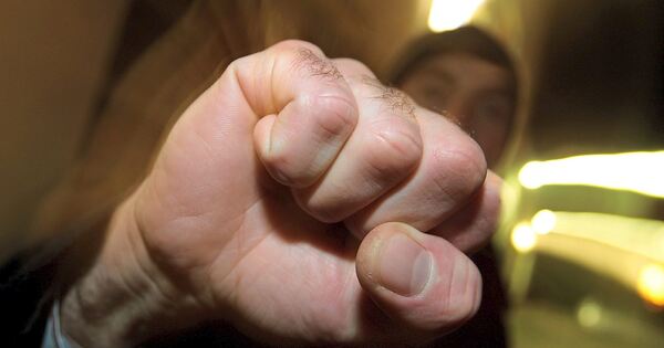 Faustschl-ge-Auseinandersetzung-am-Bahnhof-in-Bietigheim-Bissingen