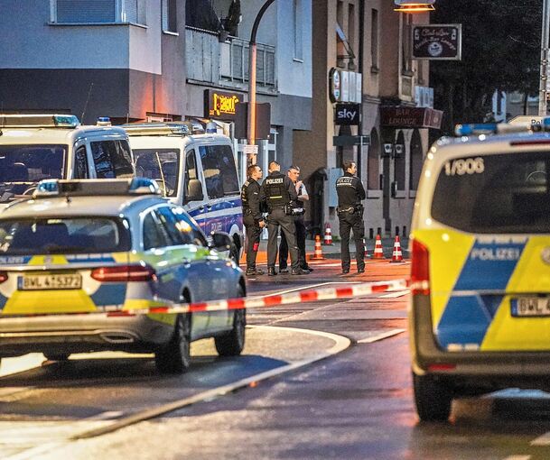 Zur Schussserie in der Region zählen die Behörden auch den Fall in Plochingen, mittlerweile sind der Schütze und sein Fahrer zu Zur Schussserie in der Region zählen die Behörden auch den Fall in Plochingen, mittlerweile sind der Schütze und sein Fahrer zu Haftstrafen verurteilt worden.