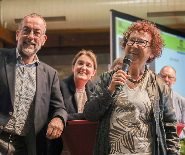 Schlagen sich gut beim Schwäbisch-Quiz: Ex-Blüba-Chef Volker Kugel, LKZ-Chefredakteurin Ulrike Trampus und Ministerpräsidentengattin Gerlinde Kretschmann.