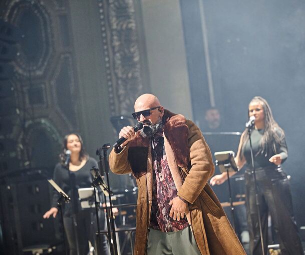 Cool: Xatar im Opernhaus.