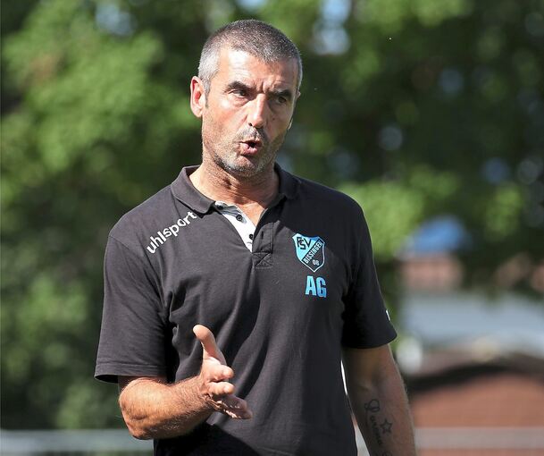 Alfonso Garcia, hier noch als Trainer beim FSV 08 Bietigheim-Bissingen in Aktion.