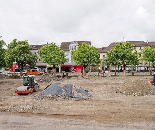 Start: April 2024 war der Baggerbiss auf dem Arsenalplatz.