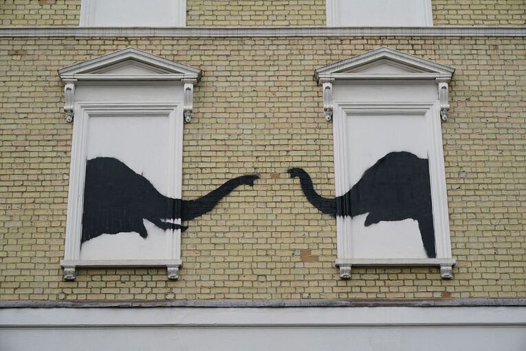 Wieder neues Werk von Banksy in London - Zwei Elefanten