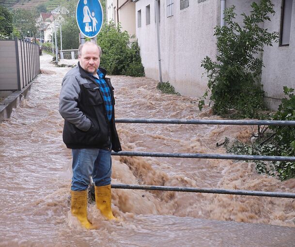 Der Baumbach wurde im Juni zu einem reißenden Gewässer.