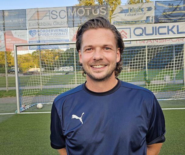 Muss ein Torwartproblem lösen: Besigheims Spielertrainer Simon Herbst.