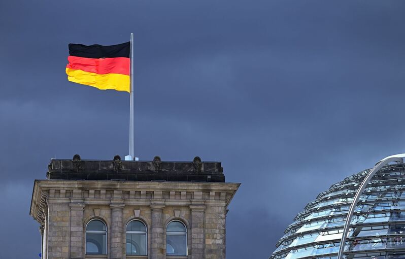 Der Bundestag wird 75