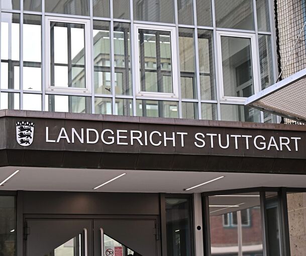 Das Landgericht Stuttgart muss unter anderem klären, ob der Angeklagte zur Tatzeit schuldfähig war oder nicht.