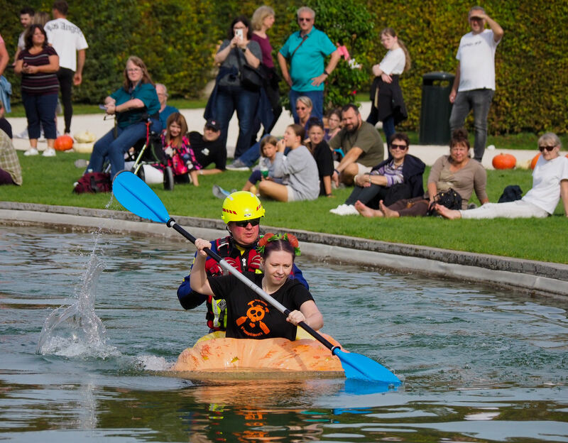 Impressionen von der Kürbisregatta.