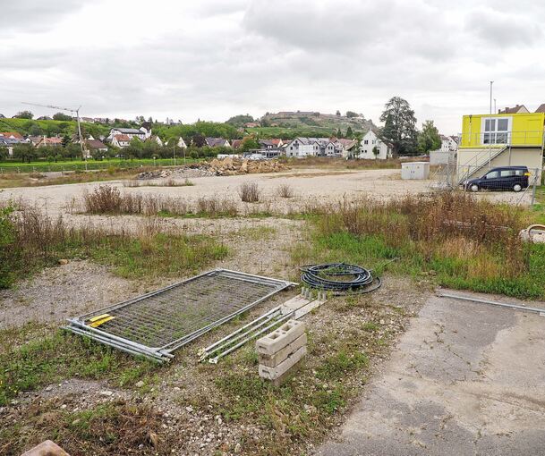 Stillstand unterm Hohenasperg: Auf dem Gelände, auf dem das Wohnquartier „Pandion Bastide“ entstehen soll, tut sich seit langem nichts.