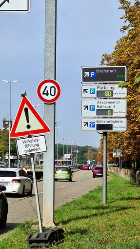 "Innenstadt frei": Der Weg führt auf die Rampe. Foto: Janna Werner