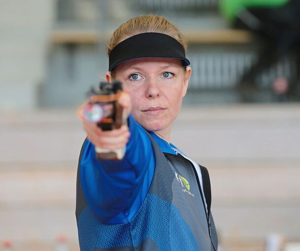 Vorzeigeschützin, Anführerin und eingefleischte Ludwigsburgerin: Julia Hlousek.