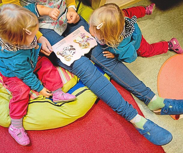 Viele Eltern, aber auch Erzieher, schätzen ein familiäres Umfeld in kleineren Betreuungseinrichtungen wie einem Kindernest.