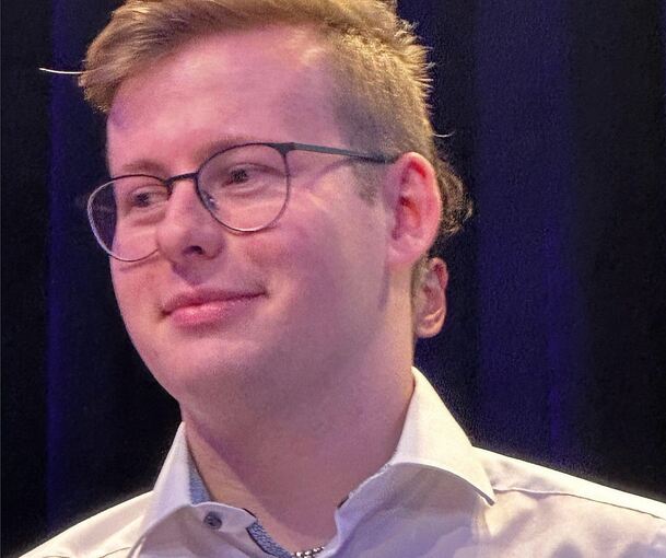 „Die Ausbildung hat mir großen Spaß gemacht“, sagt Fabian Walz. Er hat seine Ausbildung beim Hohenstein Textile Testing Institute als Chemielaborant gemacht