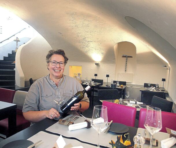 Christin Starke ist die neue Gastgeberin im Kreuzkeller: Die Genussmanufaktur ist ab sofort geöffnet.