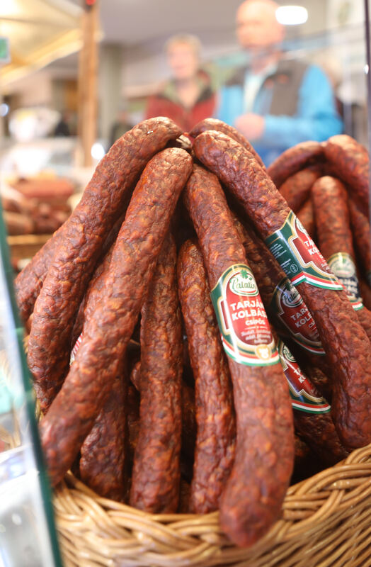 Wurstspezialitäten aus Ungarn dürfen nicht fehlen.