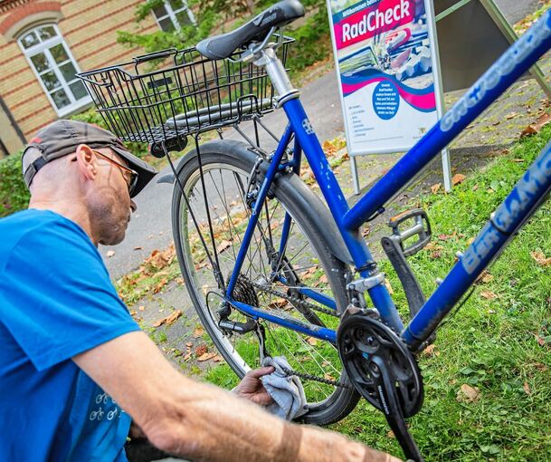 Für Mitarbeiter bietet die Kreisverwaltung kostenlose Rad-Checks an.