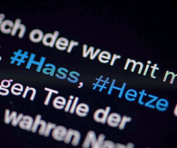 Über 80 Fälle vermeintlicher oder wirklicher Online-Hetze werden in Sersheim jeden Tag bearbeitet.