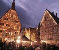 Erleuchtete Fachwerkhäuser beim Besigheimer Weihnachtsmarkt. Erleuchtete Fachwerkhäuser beim Besigheimer Weihnachtsmarkt.