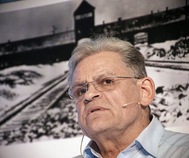 Kai Uwe Höss beim Gespräch im Beruflichen Schulzentrum Bietigheim-Bissingen.
