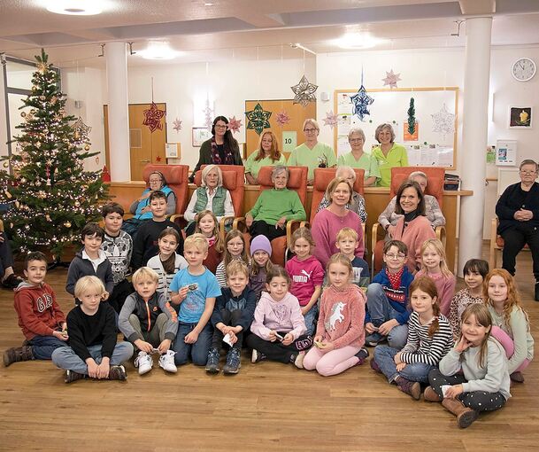 Die Schülerinnen nund Schüler der Ludwig-Heyd-Grundschule.