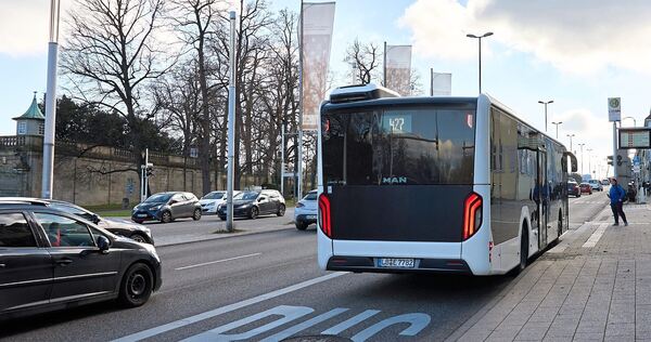 Wenn es nach den Grünen im Ludwigsburger Gemeinderat geht, soll eine neue Pflichtabgabe namens Mobilitätspass den öffentlichen Personennahverkehr in Ludwigsburg stärken. Die Stadt hat dieses „solidarische Finanzierungsinstrument“ nun überprüft.