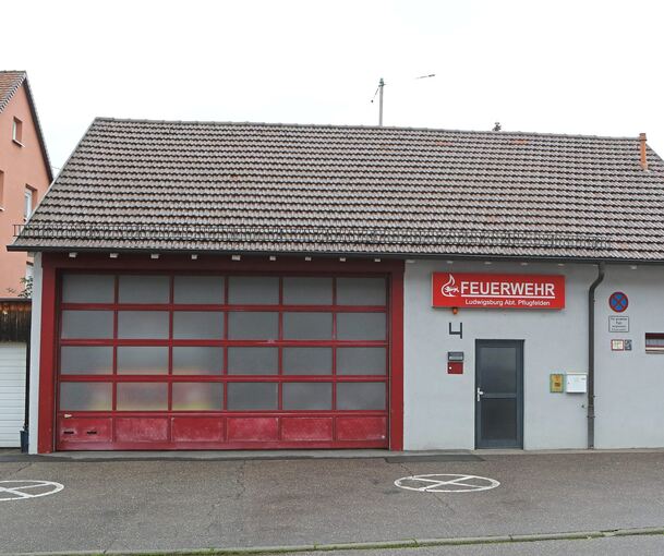 Zu klein und in die Jahre gekommen: Das Feuerwehrhaus in Pflugfelden soll neu gebaut werden.