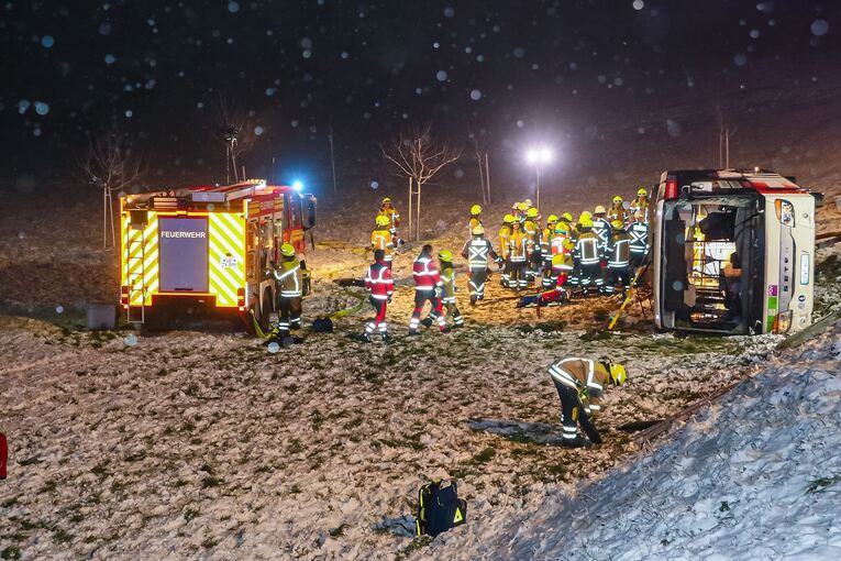Viele Einsatzkräfte sind vor Ort.