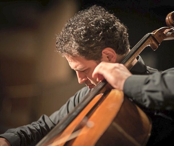 Solist im Konzert mit der SKB: Der Cellist Mikael Samsonov.